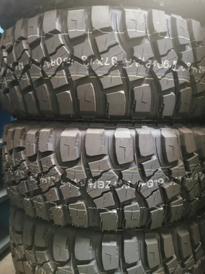 325-95R21 banden voor militaire voertuigen